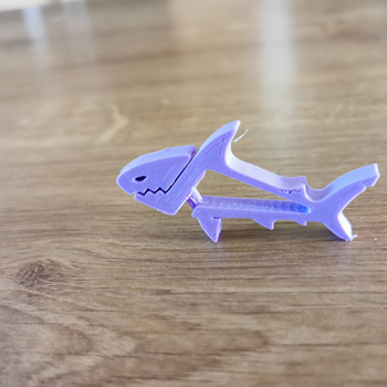 Pince requin violet